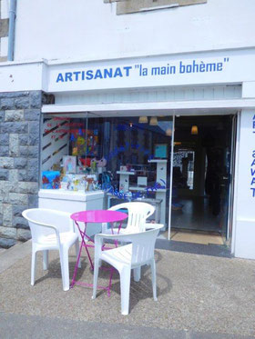 La main Bohème Plouigneau