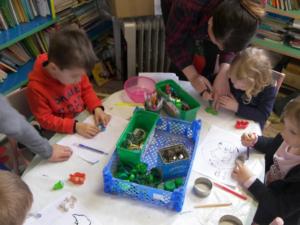 emprientes, cotons tiges monotypes et pastels gras (6) (Copier)