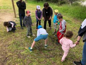 sortie visite de l'atelier + land art (12) (Copier)